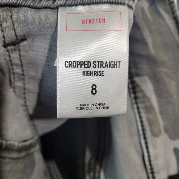 EXPRESS washed camo jeans, ankle high, good condition. - Picture 7 of 7